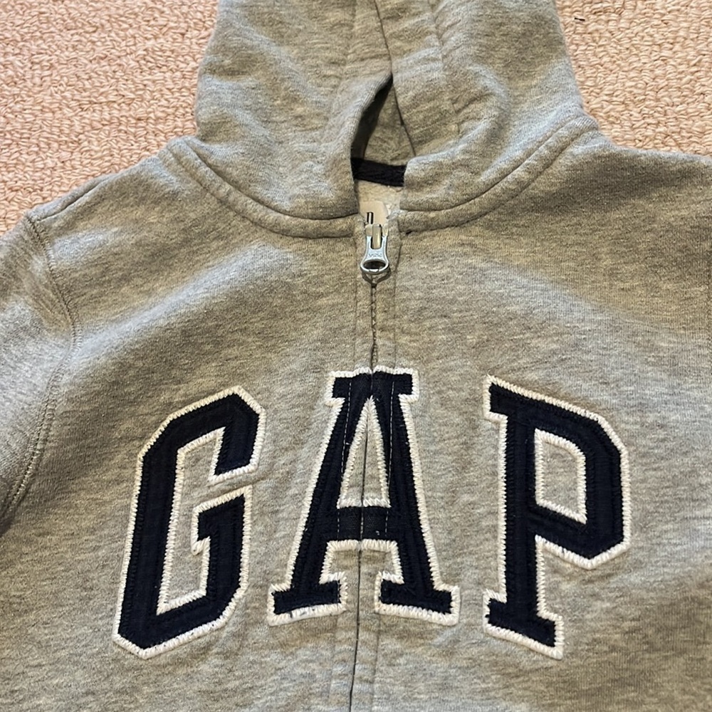 Gap hoodie - Picture 2 of 2